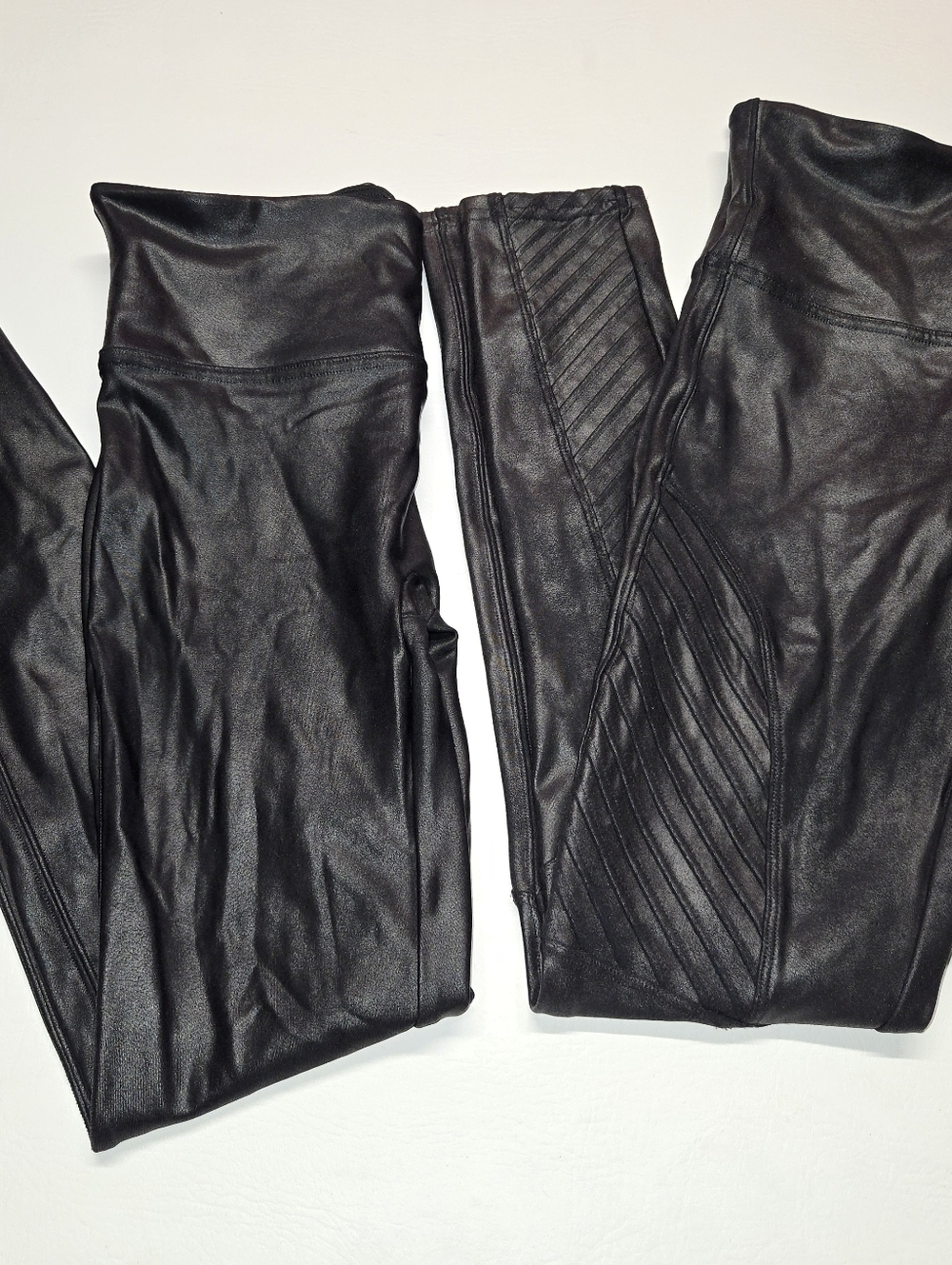 2 Pair Of Spanx Womens High Shine Leggings Black Size M